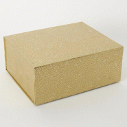 Boite cadeau Epsilon avec fermeture aimantée 31x25x12,5cm or - par 2