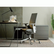 Fauteuil de direction confort ergonomique ITO Design - Mécanisme synchrone, Accoudoirs 4D, Translation d'assise, Revêtement cuir Fauteuil de direction confort ergonomique ITO Design - Mécanisme synchrone, Accoudoirs 4D, Translation d'assise, Revêtement cuir
