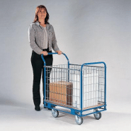 Chariot petit plateau 4 côtés, charge 250 kg Chariot petit plateau 4 côtés, charge 250 kg