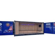 Hub à mobilité équipé d'un écran TV, installation rapide et personnalisable : solution idéale pour recharger trottinettes et vélos