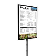 Écran extérieur haute luminosité - 2500 cd/m², IP56, verre anti-vandalisme, usage ultra intensif Écran extérieur haute luminosité - 2500 cd/m², IP56, verre anti-vandalisme, usage ultra intensif
