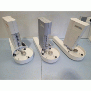 3 autosamplers / passeurs de chromatographe VARIAN / BRUKER CP-8400 pour pièces 3 autosamplers / passeurs de chromatographe VARIAN / BRUKER CP-8400 pour pièces