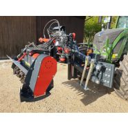 Fraiseuse d'accotement idéale pour la rénovation et l'entretien de tous types d'accotements routiers - PTH PRODUCTS Fraiseuse d'accotement idéale pour la rénovation et l'entretien de tous types d'accotements routiers - PTH PRODUCTS