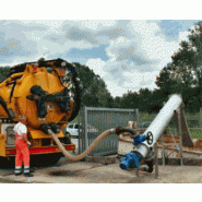 Compacteur deshydrateur de dechets