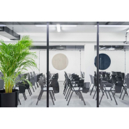 Service  d'aménagement  de bureaux adapté aux exigences de l'enseignement et de la formation - UBIA MOBILIER