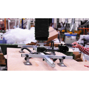 Palonnier à ventouses pour panneaux de bois - INGENITEC - Pour panneaux de bois ou de mélaminé Palonnier à ventouses pour panneaux de bois - INGENITEC - Pour panneaux de bois ou de mélaminé