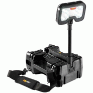 Éclairage pour zones d'accès difficiles 9480 - Réf. : PEL0134 - Projecteur RALS 9480 d'A2S - 4000 lumens, autonomie 6 à 28 heures