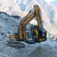 Godet concasseur BF135.8 - pour pelles hydrauliques de 43 à 80 tonnes - capacité 1,8 m³_1