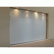 Porte de garage sectionnelle polygrain blanche / motorisée / ouverture plafond / isolation thermique