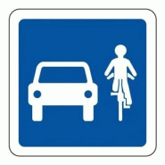 Panneau de partage de la route, voitures et cyclistes