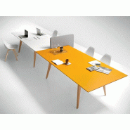 Table de réunion Elvira Wood - plateau laqué mat - pieds en bois massif - L220 x P120 x H76,4 Table de réunion Elvira Wood - plateau laqué mat - pieds en bois massif - L220 x P120 x H76,4