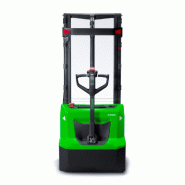 Gerbeur électrique S010 en Isère et Rhône - disponible en achat neuf et en location de courte à longue durée Gerbeur électrique S010 en Isère et Rhône - disponible en achat neuf et en location de courte à longue durée