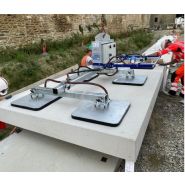Palonnier à ventouses pour dalles béton préfabriquées 3 tonnes Palonnier à ventouses pour dalles béton préfabriquées 3 tonnes