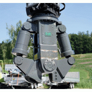 Cisaille coupe-rail mobile - mécanisme de rotation 360° - pour rails courants - dès 17 t - 2'300 kg Cisaille coupe-rail mobile - mécanisme de rotation 360° - pour rails courants - dès 17 t - 2'300 kg