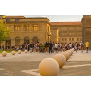 Borne en béton sphérique (587/ 584)