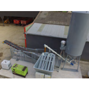 Distributeur automatique de béton avec malaxeur 500L et convoyeur à bande 9m - SELFBETON Distributeur automatique de béton avec malaxeur 500L et convoyeur à bande 9m - SELFBETON