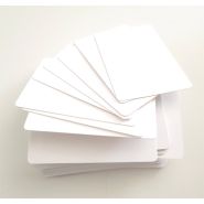 Carte Papier Rigide - Écologique, personnalisable et adaptée à vos usages temporaires Carte Papier Rigide - Écologique, personnalisable et adaptée à vos usages temporaires