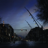 Lampadaire urbain Latina - LED 72W - Acier galvanisé - 15 m - Design inspiré des grues portuaires_1