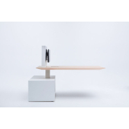 Table média pratique et élégante pour un  environnement moderne et fonctionnel