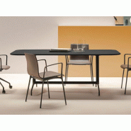 Table de réunion tonneau Carma - Design contemporain - 4 dimensions disponibles - Bois mélaminé 20mm - Piètement nombreux coloris - Top access en option Table de réunion tonneau Carma - Design contemporain - 4 dimensions disponibles - Bois mélaminé 20mm - Piètement nombreux coloris - Top access en option