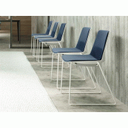 Lot de 2 chaises polyvalentes Origami pied luge blanc et coque polypropylène semi-tapissée Lot de 2 chaises polyvalentes Origami pied luge blanc et coque polypropylène semi-tapissée