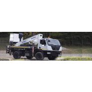 Snake 2815 plus sur iveco camion nacelle - oil &amp; steel france - 27,3m