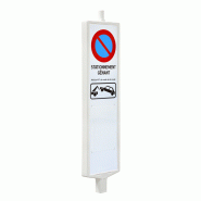 Balise anti-stationnement robuste avec plastobloc et surface réfléchissante Balise anti-stationnement robuste avec plastobloc et surface réfléchissante