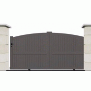 Portail coulissant à rail / simple vantail / bombé / plein / en aluminium_1