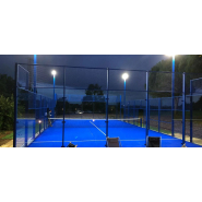 Terrain de padel - Gamme PRESTIGE - Infrastructures robustes et gazon synthétique certifiés FFT