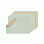 Bjorn Set de table rectangulaire réversible - 6 pièces - Cuir recyclé rose pâle et vert pâle - multicolore 3701488308356 Bjorn Set de table rectangulaire réversible - 6 pièces - Cuir recyclé rose pâle et vert pâle - multicolore 3701488308356