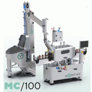 Capsuleuse adaptée aux lignes de production intermédiaires - MC/100 Capsuleuse adaptée aux lignes de production intermédiaires - MC/100