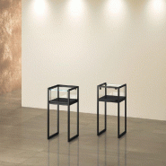 Vitrine T-Métal table 45x45xH95cm 1 bande LED - noir