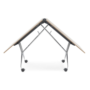 Table modulable et pliante, idéale pour les réunions, conférences ou séminaires, adaptée aussi bien aux PME qu'aux grandes entreprises