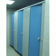 Cabines de vestiaires et cabines sanitaires