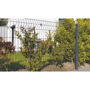 AXIS® M - Clôture en panneaux rigides grands plis avec poteaux AXOR®_1