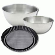 Ensemble comprenant 1 moule à tarte renversée 30 cm, 1 spatule Zenker et 2 bols à mixer en inox Fackelmann - noir métal 3176239936391