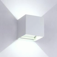 Applique Murale LED Lumière de Mur 480 Lumens Puissance 6W Lumière Blanc Blanc YONIS - blanc 3615612606624 Applique Murale LED Lumière de Mur 480 Lumens Puissance 6W Lumière Blanc Blanc YONIS - blanc 3615612606624