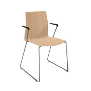 Chaise empilable livrée avec patin en téflon -  fourcast2® line