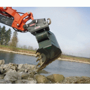 Godet de creuse orientable Egli - pivot 50° des deux côtés - pour pelle 8.5-23t