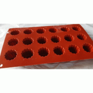Moule silicone 18 mini canelés Bordelais 2,4 cl