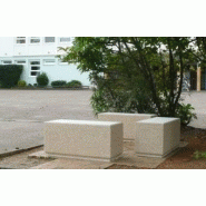 Banc public en béton moderne lebeau moulages banquette monobloc