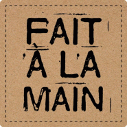 Etiquette cadeau adhésive Fait à la main kraft surpiqure 35X35mm - par 500