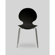 Chaise coque plastique empilable Naémie en polypropylène noir, pieds chromés (Lot de 4) Chaise coque plastique empilable Naémie en polypropylène noir, pieds chromés (Lot de 4)