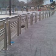 Barrière Tramontane - Barrière urbaine en inox 304L ou 316L - France Inox - Finition brossée ou poli brillant_1