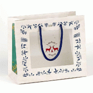 Sac papier décor Bonnes Fêtes effet bois fenêtre PVC 20x10x17cm par 12