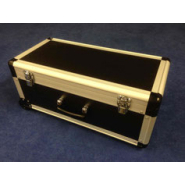 Fabrication de valise sur mesure - profils aluminium anodisés et panneaux polypropylène alvéolaire