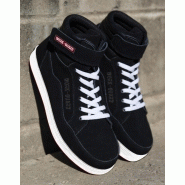 Chaussures de securite style baskets montantes Chaussures de securite style baskets montantes