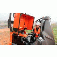 Dumper AUSa D151AHA - Charge utile 1500 kg - Moteur Kubota 15.4 kW - Transmission hydrostatique