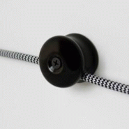 LnD Passe Câble, Isolateur en Porcelaine Noire pour 1 Câble électrique textile : Sécurité et style raffiné - noir 3760327514839 LnD Passe Câble, Isolateur en Porcelaine Noire pour 1 Câble électrique textile : Sécurité et style raffiné - noir 3760327514839