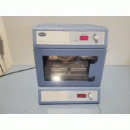 Agitateur incubateur STUART SI505 pour microplaques